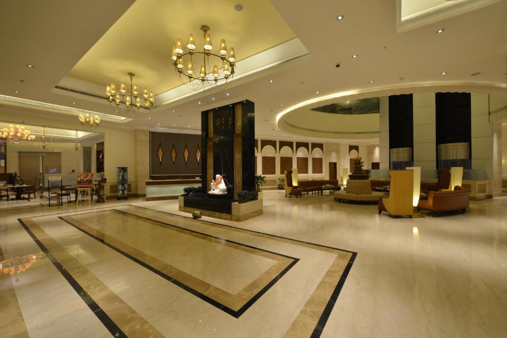 Escorts in Ramada Plaza Hotel Chennai